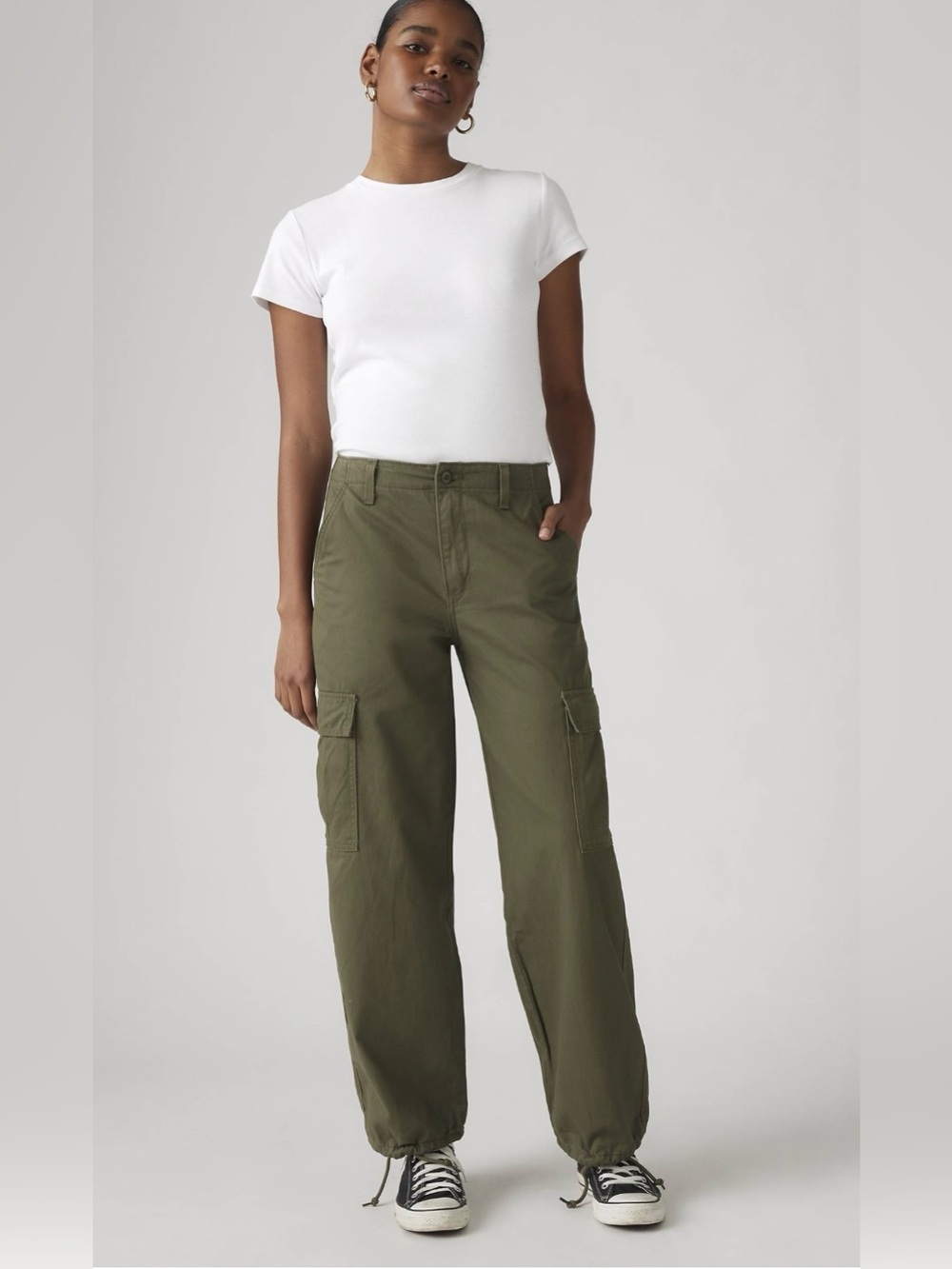 Levi’s Baggy Cargo Pants – Olive Night Green - Size 28